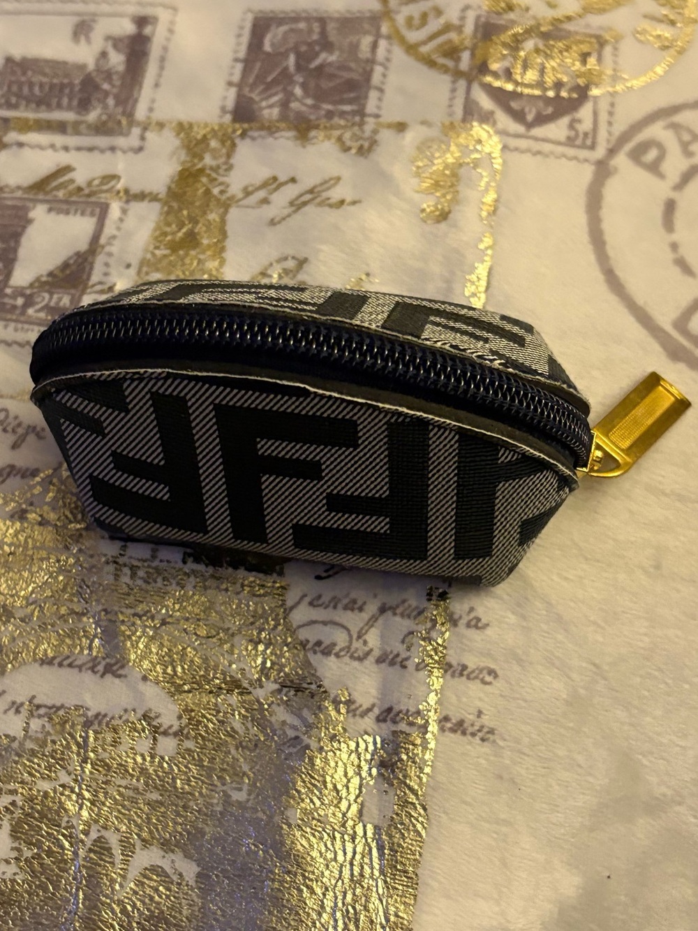 Small Black and Gray FF Logo Zip Pouch - Picture 3 of 3